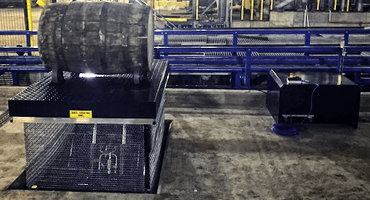 translyft EX lifting table at whiskey manufacturer