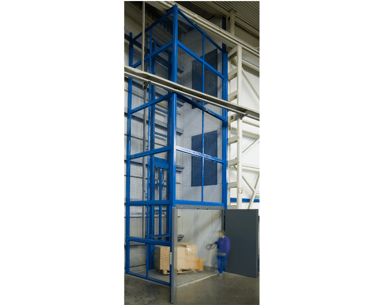 Hidral goods lift with shaft 