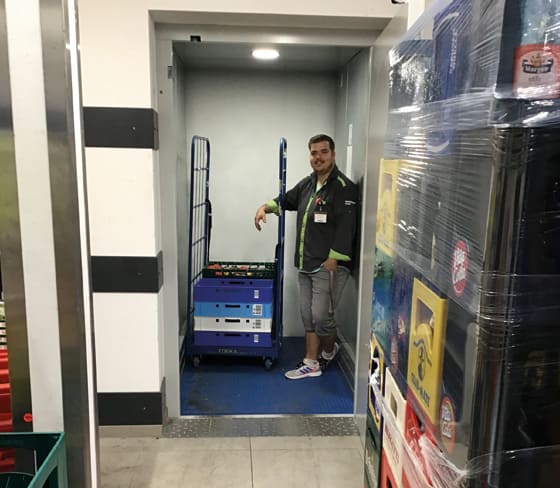 Goods lift with attendant 