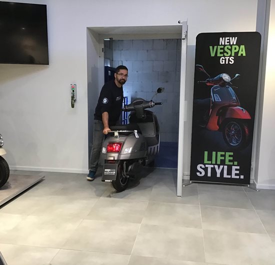 Vespa case pictures