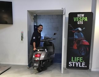 Vespa case pictures