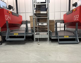 Two Translyft work platforms at Matas